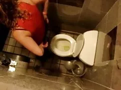 উলঙ্গ গরুর চুদাচুদি  ...