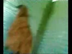 মেয়ে সমকামী, সুন্দর ...