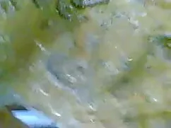 বাঁড়ার রস খাবার, এশ ...