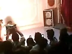 ছেলেরা সাধারণ পোশাক  ...