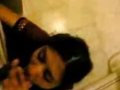 বড়ো ছোটদের চুদাচুদি ...