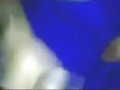 বড় সুন্দরী মহিলা নে ...