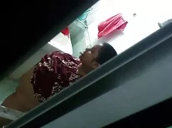 স্বামী চুদা চুদি ভিড ...