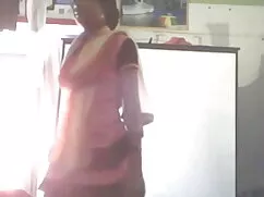 মেয়ে সমকামী, মা বেট ...
