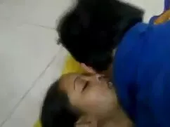 বহু পুরুষের এক নেকেট ...