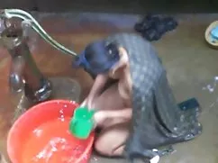 বড়ো মাই, সুন্দরি বা ...
