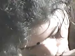 মেয়ে সমকামী, মোজা,  ...
